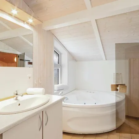 Holiday home Frische Brise 27 - Dorf 3 Priwall