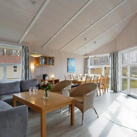 Holiday home Frische Brise 27 - Dorf 3 Priwall